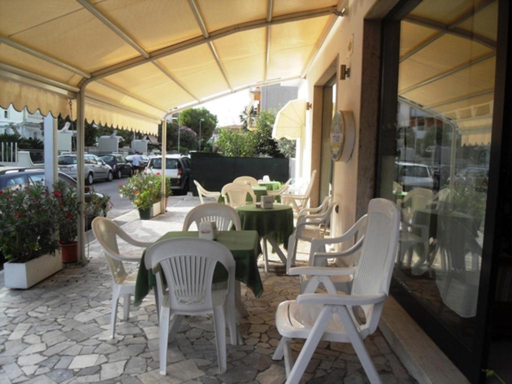 Hotel Ferrara San Benedetto del Tronto Zewnętrze zdjęcie