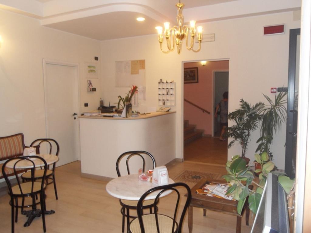 Hotel Ferrara San Benedetto del Tronto Zewnętrze zdjęcie
