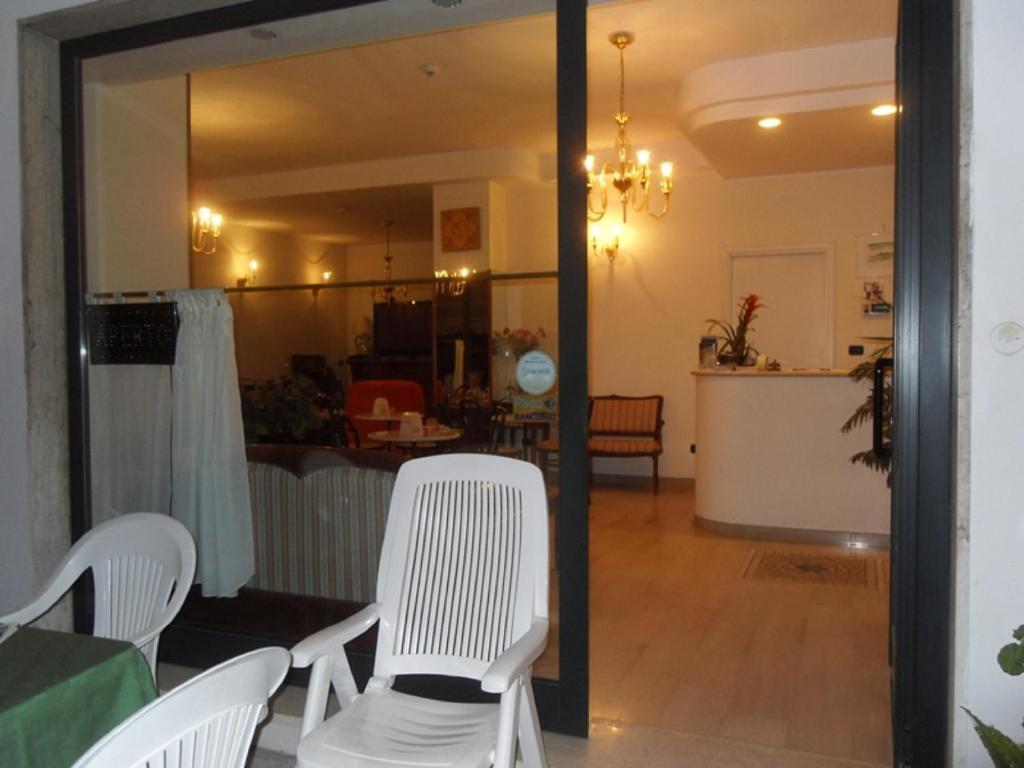 Hotel Ferrara San Benedetto del Tronto Zewnętrze zdjęcie