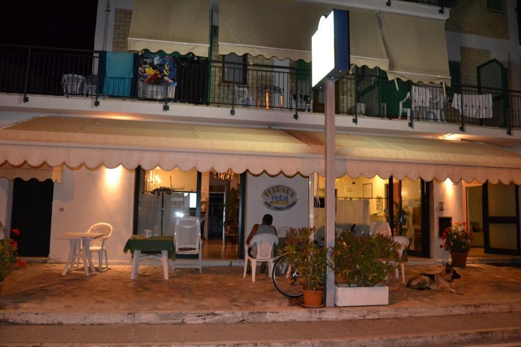 Hotel Ferrara San Benedetto del Tronto Zewnętrze zdjęcie